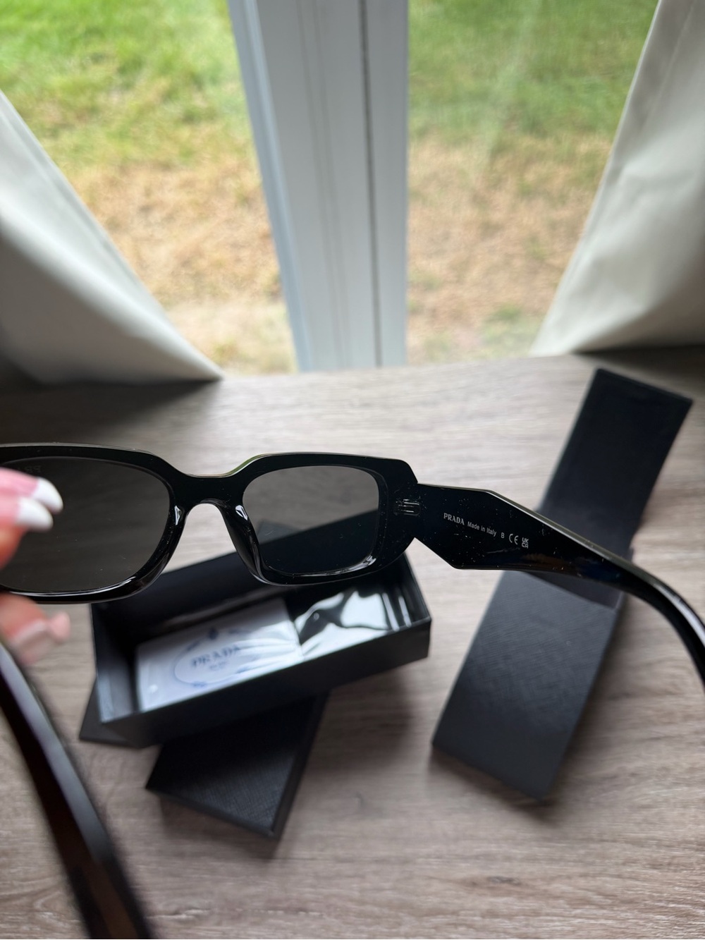Prada Rectangle sunglasses - Picture 8 of 8